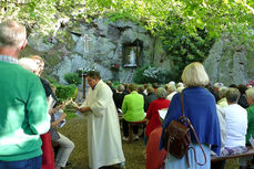 Maiandacht mit Krönung der Fatima-Madonna in Naumburg (Foto: Karl-Franz Thiede)